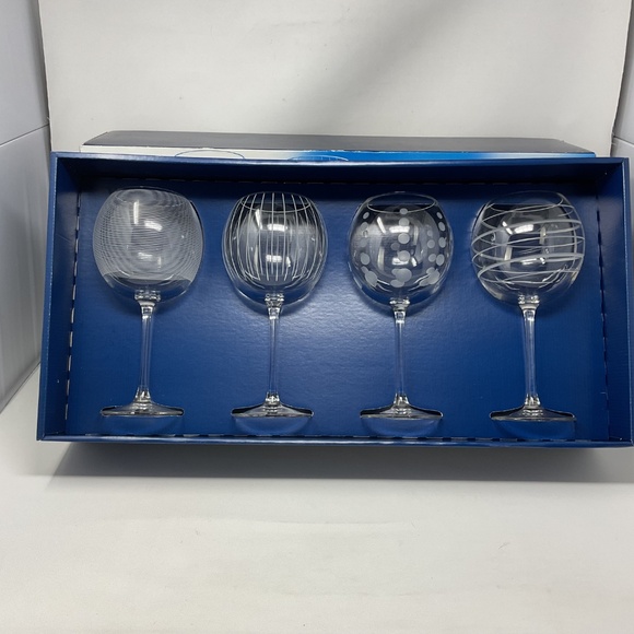 NEW Set of 4 Mikasa Cheers Balloon Goblet Glasses - Picture 5 of 11